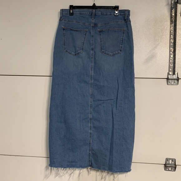 UNIVERSAL THREAD WOMENS DENIM JEAN MAXI SKIRT WITH SLIT HIGH WAIST 14 - Picture 5 of 6